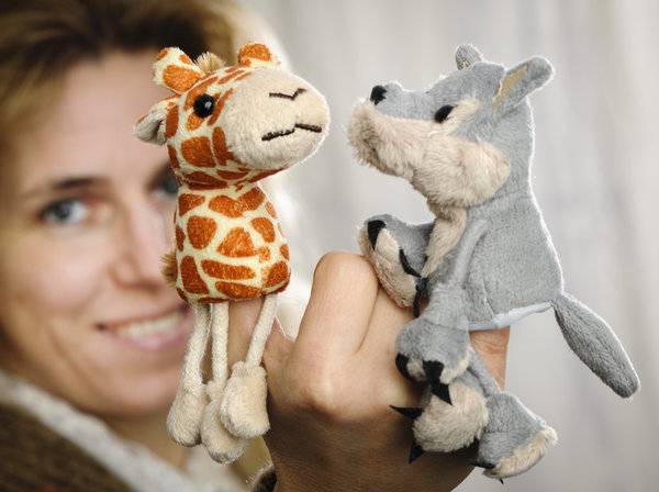 Jackal & Giraffe Cuddly Finger Puppets